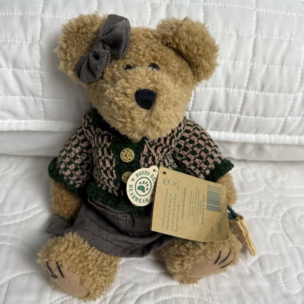 Boyds Bear “Bernice B. Bear”‎ J.B. Beans Series 10” #94116BN Barnes & Noble EUC